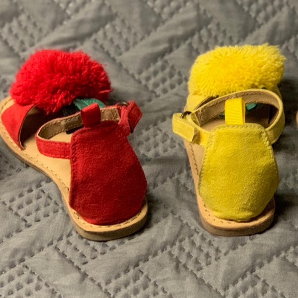 Old navy sandals